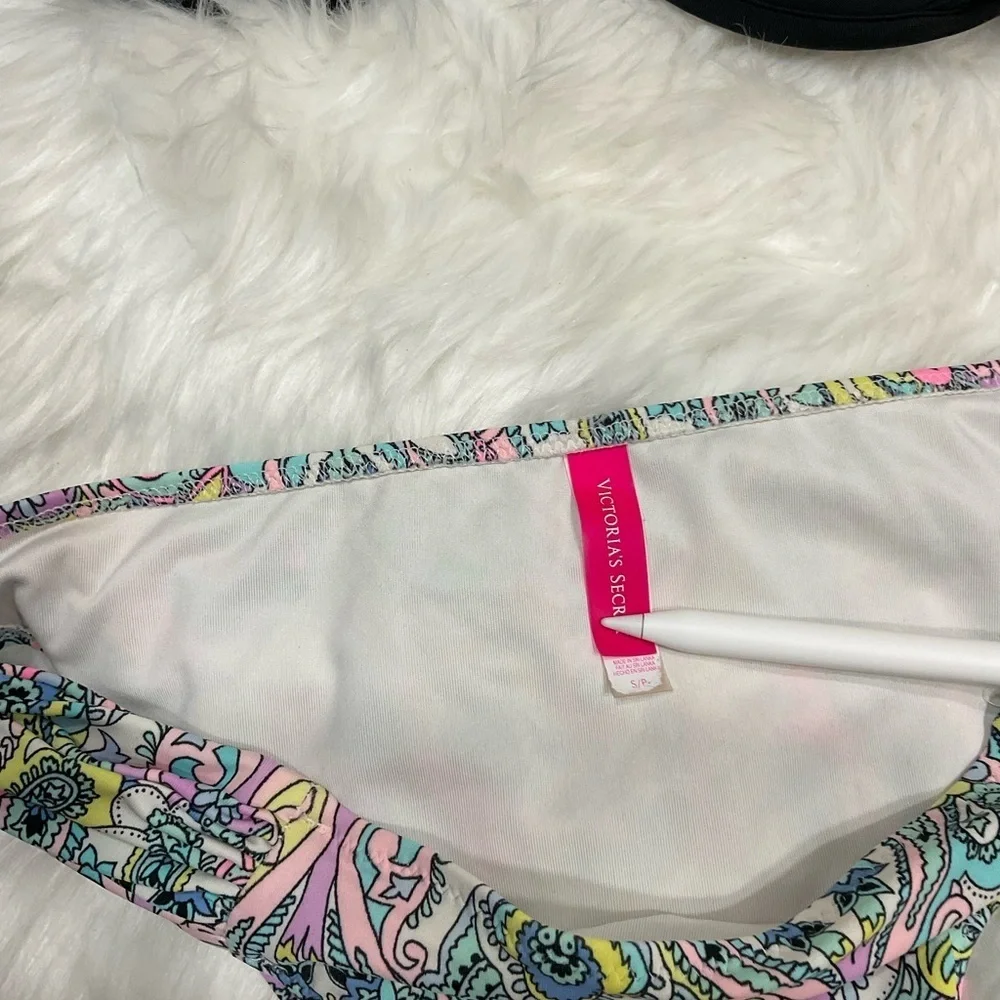Vintage Victoria's Secret Black and Paisley Bikini Set